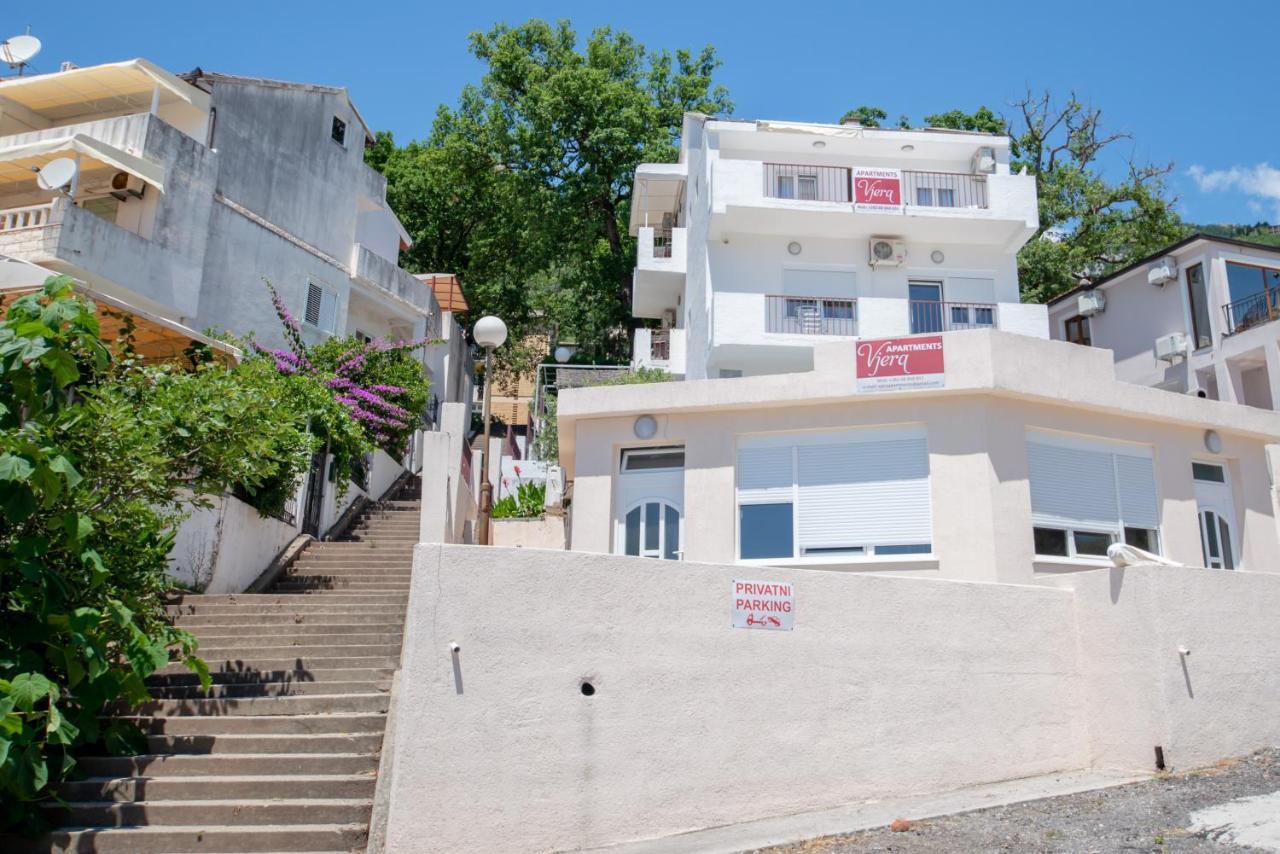 Apartments Vjera Petrovac Exterior photo