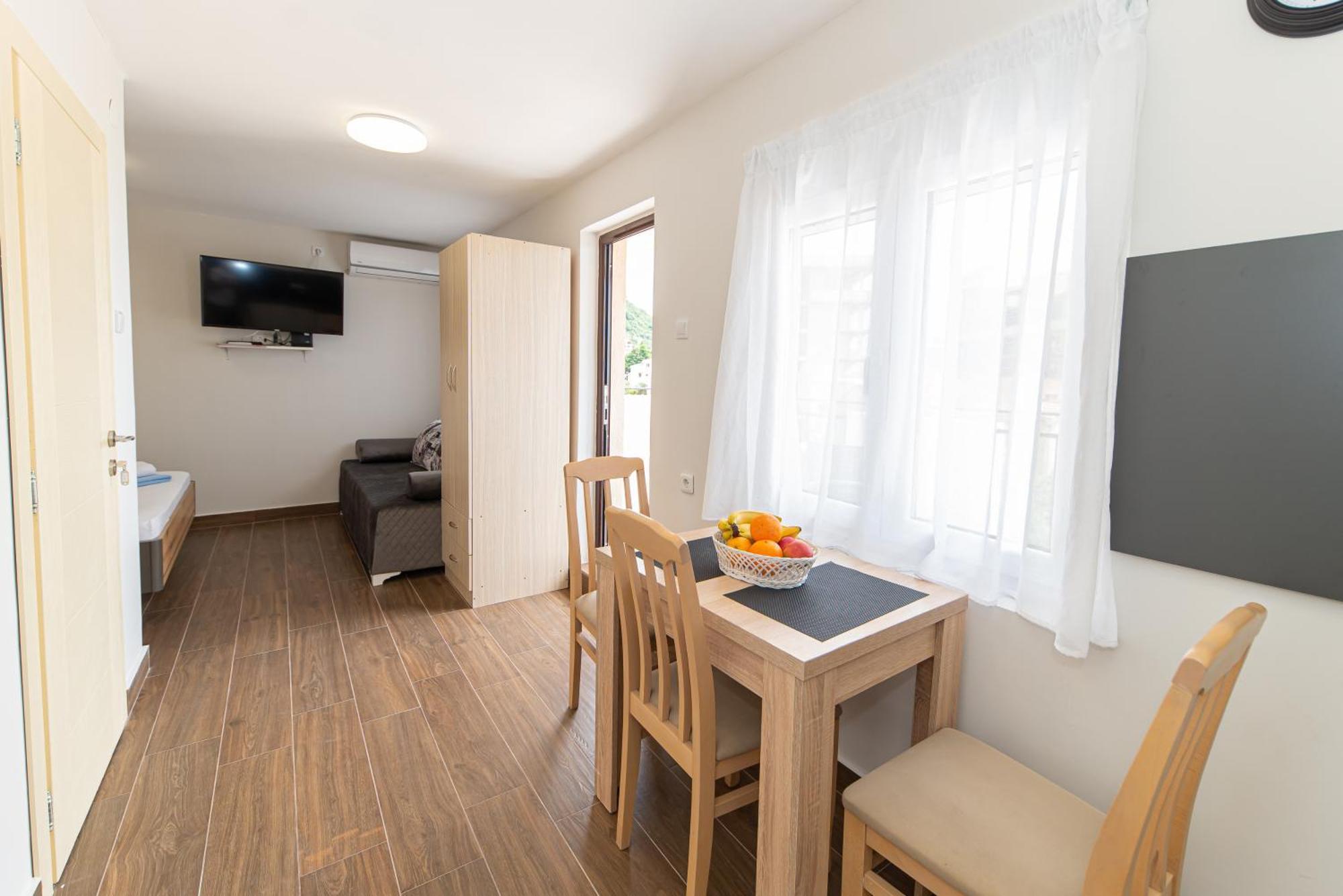 Apartments Vjera Petrovac Exterior photo