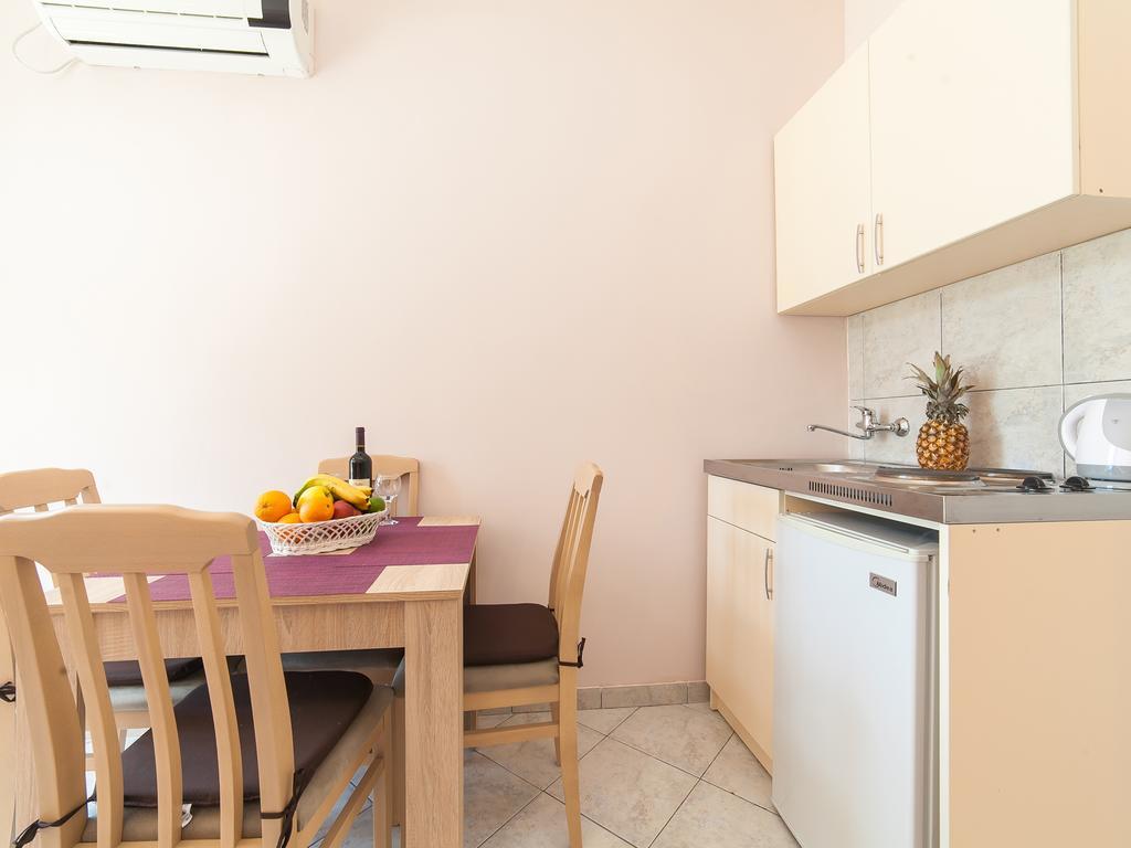 Apartments Vjera Petrovac Exterior photo