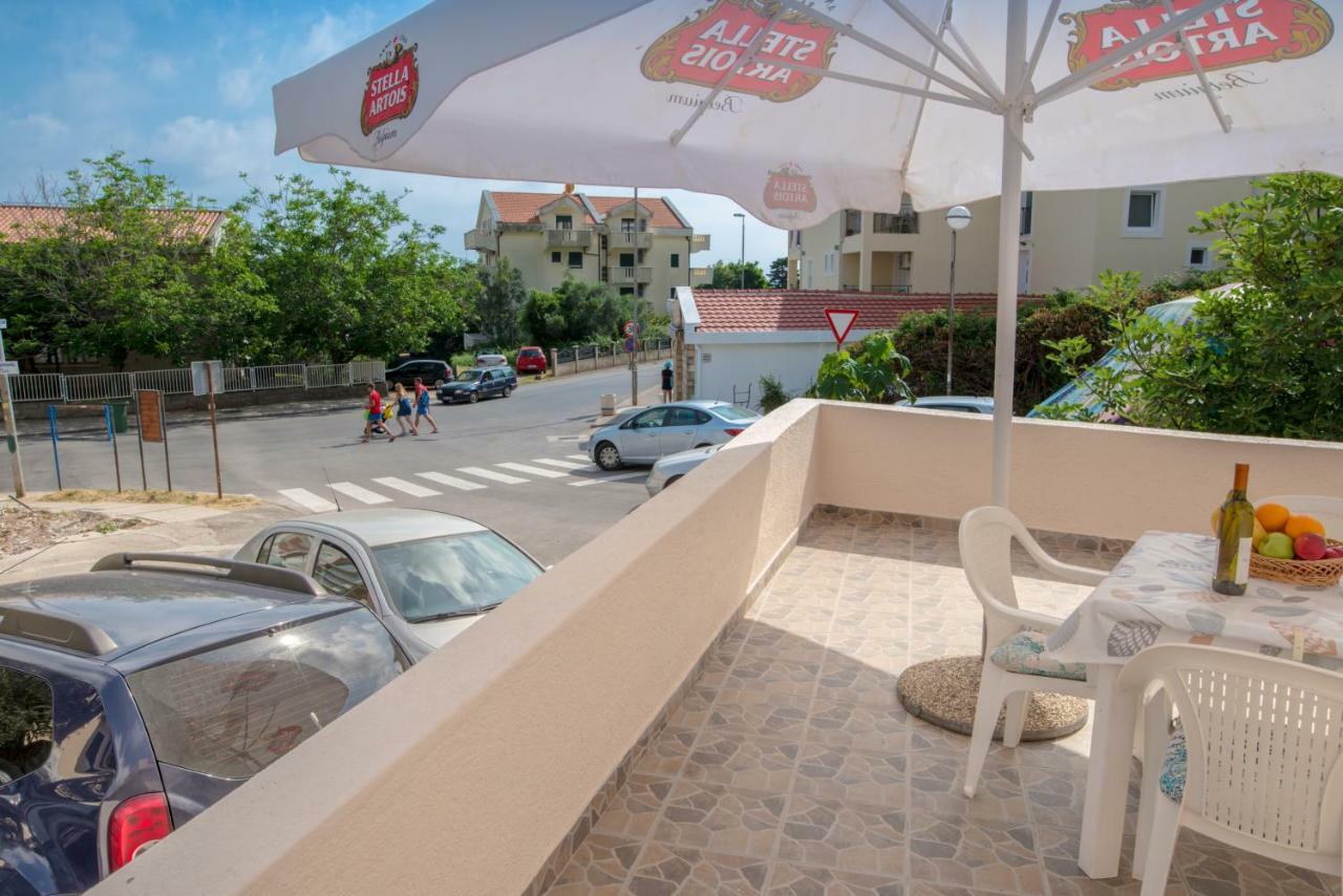 Apartments Vjera Petrovac Exterior photo
