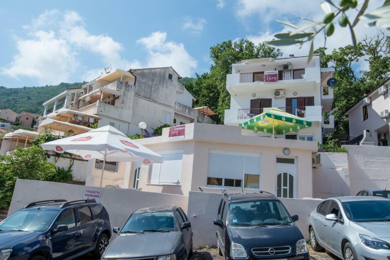 Apartments Vjera Petrovac Exterior photo
